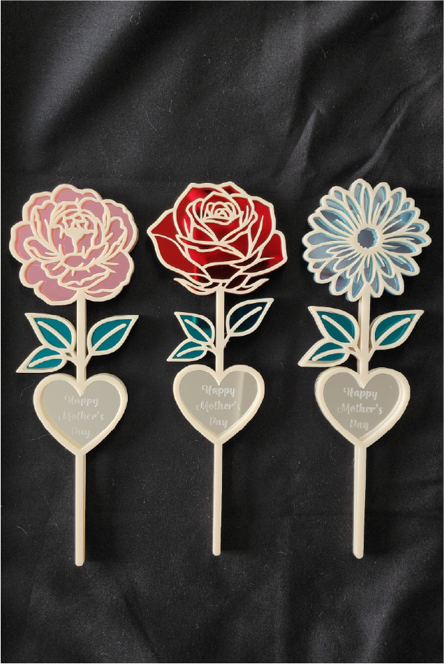 Personalised Acrylic Flower with Heart Engraved 20cm